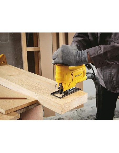 Scie sauteuse Stanley, 450 W, vitesse variable, filaire, pour couper le bois Scie sauteuse Stanley, 450 W, vitesse variable, filaire, pour couper le bois