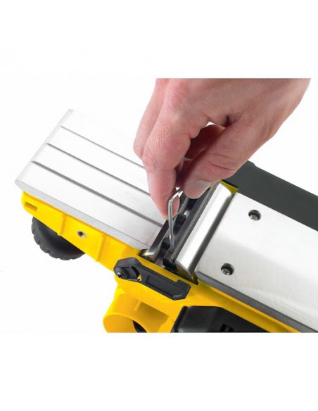 Scie sauteuse Stanley, RABOTEUSE 750W 2MM Scie sauteuse Stanley, RABOTEUSE 750W 2MM