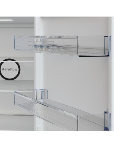 Frigo combiné Beko silver avec éclairage LED intérieur puissant