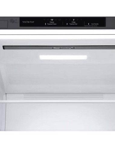 Réfrigérateur LG Door Cooling+ avec étagères verre trempé robustes Réfrigérateur LG Door Cooling+ avec étagères verre trempé robustes