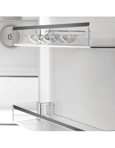 frigo Whirlpool 316 litres NoFrost efficacité énergétique A++