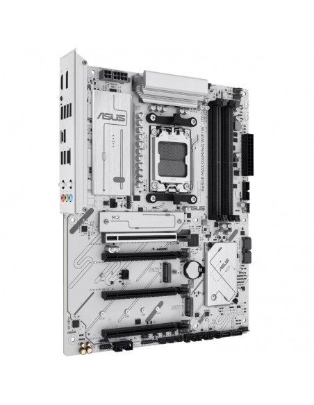 ASUS B650E MAX GAMING WIFI W ports M.2 et SATA ASUS B650E MAX GAMING WIFI W ports M.2 et SATA