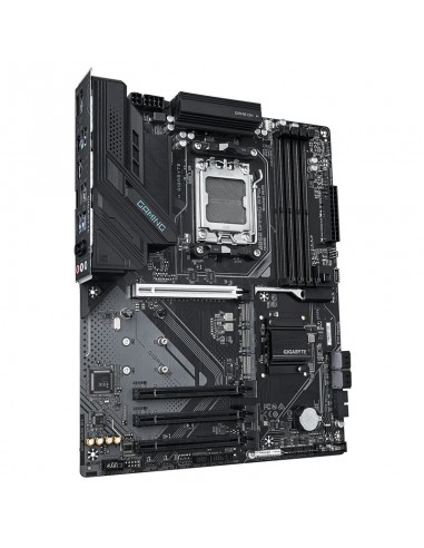 Gigabite B850 EAGLE compatible processeurs AMD Ryzen série 9000 Gigabite B850 EAGLE compatible processeurs AMD Ryzen série 9000