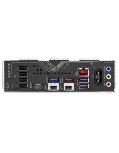 Gigabite X870 EAGLE ports USB4 et connectivité avancée Gigabite X870 EAGLE ports USB4 et connectivité avancée