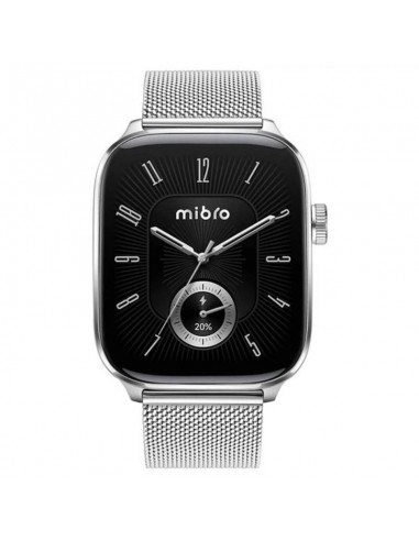 Montre connectée argentée au bracelet silicone léger et confortable Montre connectée argentée au bracelet silicone léger et confortable