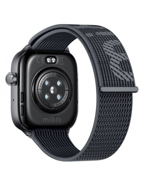Mibro Watch Fit Black affichant les données de suivi sportif Mibro Watch Fit Black affichant les données de suivi sportif