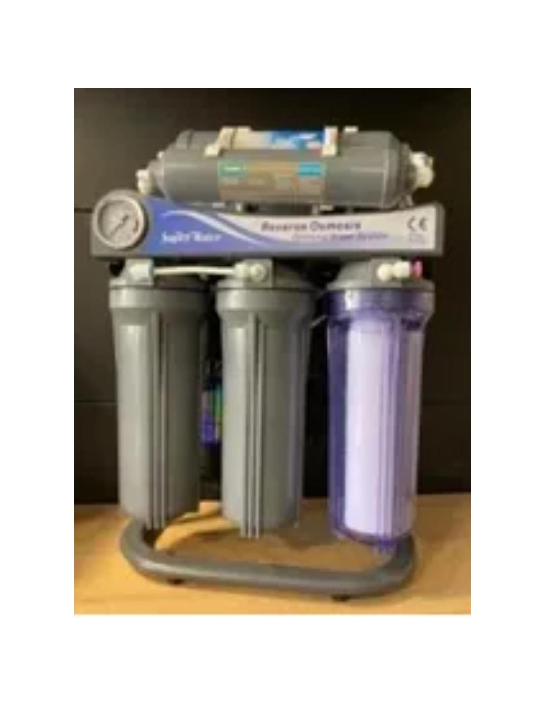 Osmoseur avec pompe 5 stages Mano filtration efficace et compacte