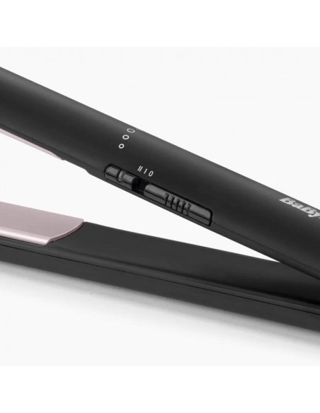 Brushing parfait avec lisseur céramique 230°C Babyliss Brushing parfait avec lisseur céramique 230°C Babyliss