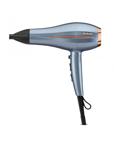 Sèche-cheveux ergonomique BABYLISS facile à utiliser