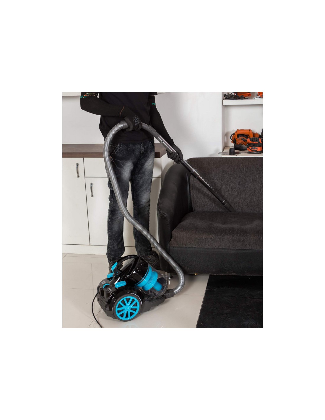 Aspirateur Black + Decker VM2080 multi-surfaces et maniable