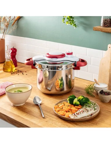 autocuiseur compact TEFAL design rouge moderne autocuiseur compact TEFAL design rouge moderne