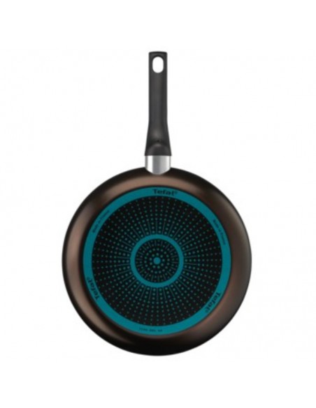 Poêle TEFAL facile à nettoyer et revêtement durable noir