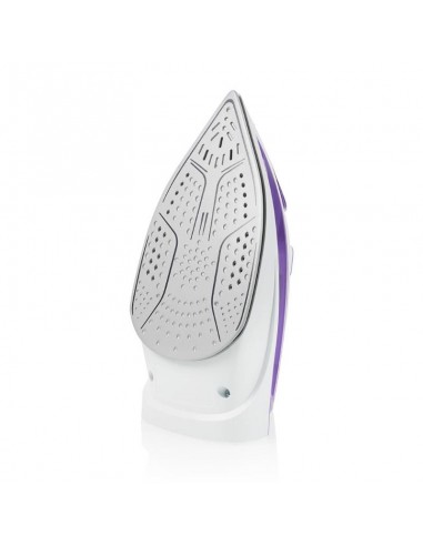 Fer vapeur Tristar pour vêtements parfaitement lisses