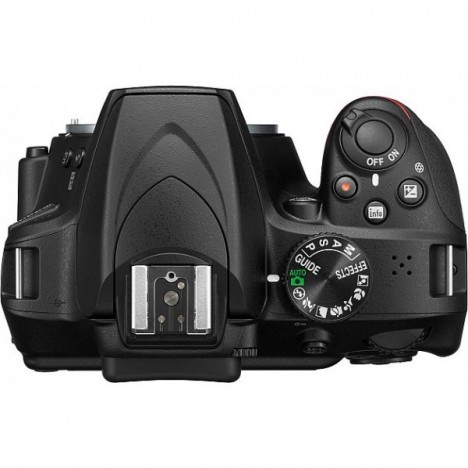 Réflex Numérique Nikon D3400 + AF-S Nikkor 18-140MM