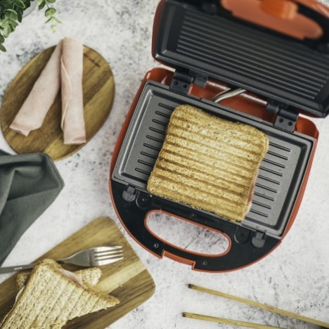 Appareil de Cuisson LIVOO 3 en 1 - 700 W - Rouge (DOP133) Appareil de Cuisson LIVOO 3 en 1 - 700 W - Rouge (DOP133)