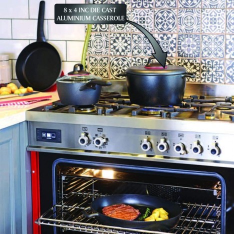 Poêle KORKMAZ En Gusto Plus - 26x5 cm - 2,5 Litres - Noir (A1367) Poêle KORKMAZ En Gusto Plus - 26x5 cm - 2,5 Litres - Noir (A1367)