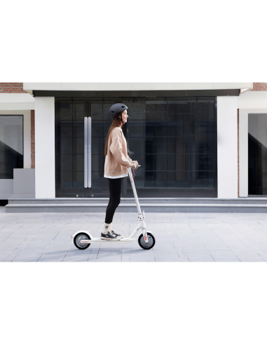 Trottinette électrique XIAOMI MI ELECTRIC SCOOTER 3 LITE / BLanc (35793) tunisie Trottinette électrique XIAOMI MI ELECTRIC SCOOTER 3 LITE / BLanc (35793) tunisie