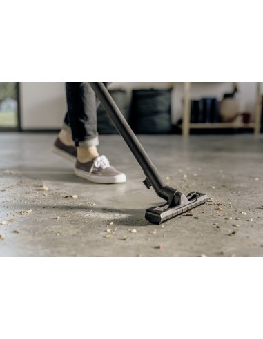 Aspirateur Multifonction Karcher WD 2... Aspirateur Multifonction Karcher WD 2...