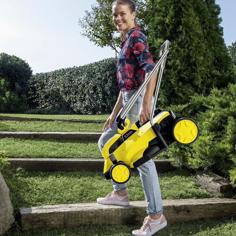 Bac souple et léger de la tondeuse Karcher LMO 18-33