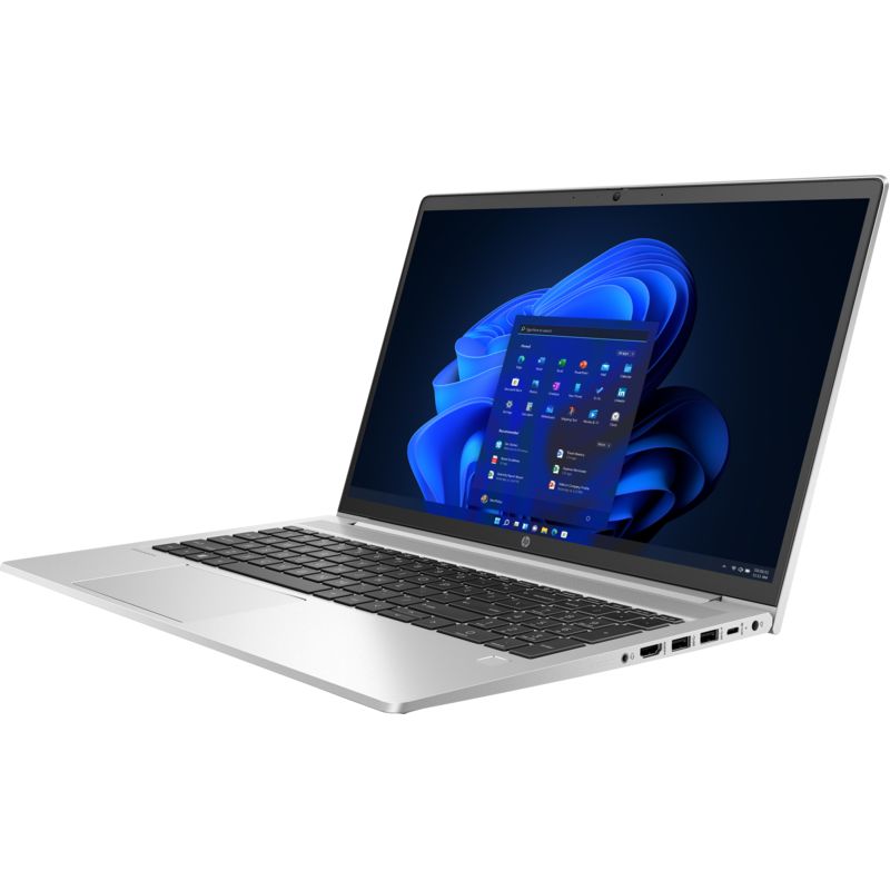 Travaillez en déplacement avec style grâce au design élégant du HP ProBook 450 G9